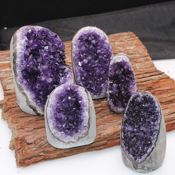 Natural Amethyst Geode Decoration - Image 5