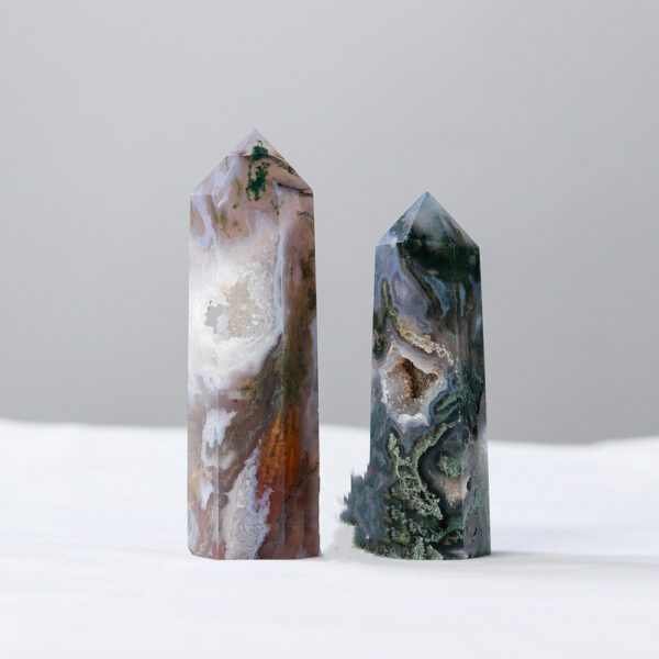 Natural Crystal Single Pointed Column Crystal Agate Column - Image 4